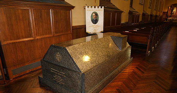 Sarkofag i kirken St Mary’s i New Haven